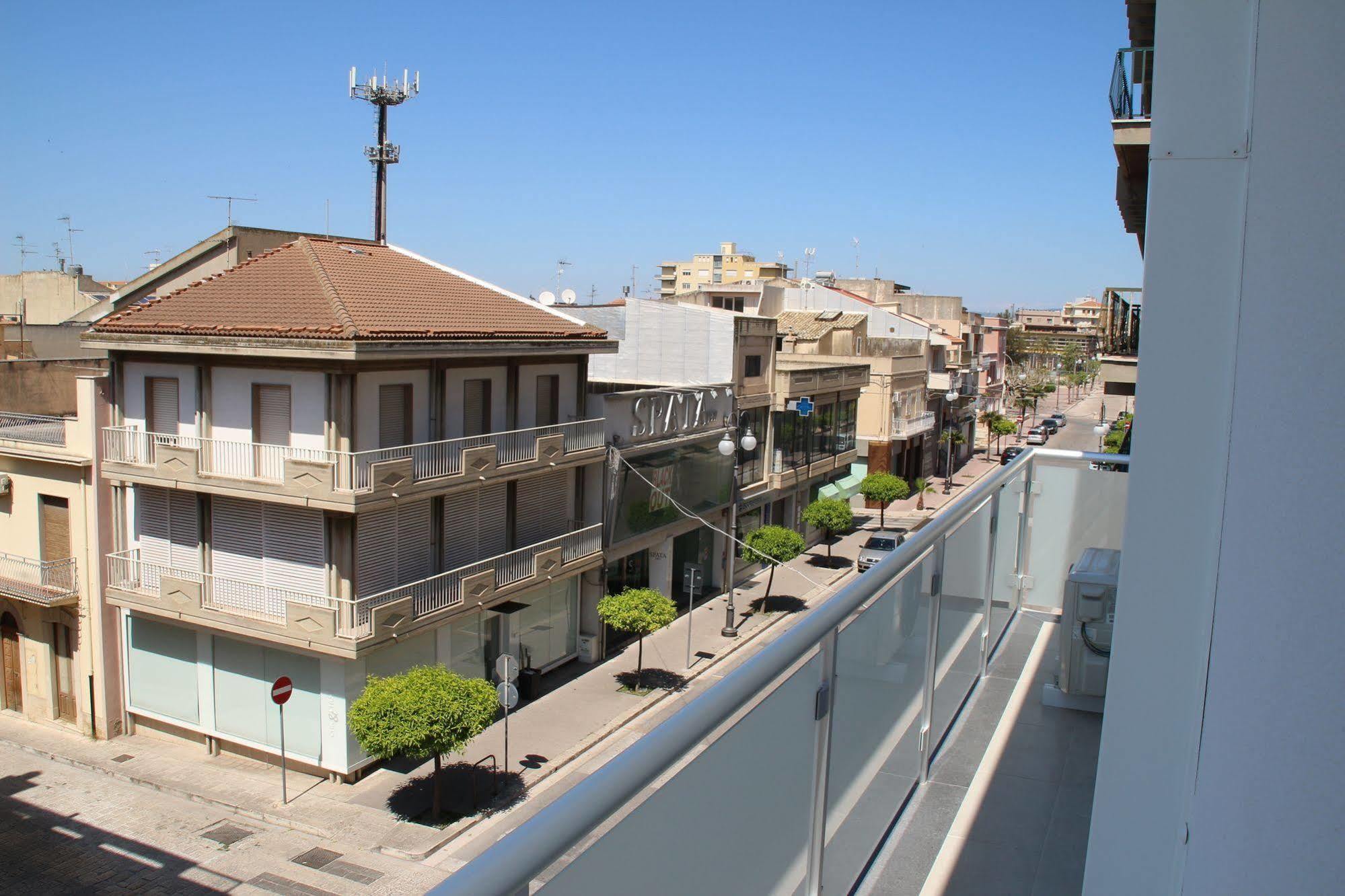 La Terrazza B&B Comiso Kültér fotó